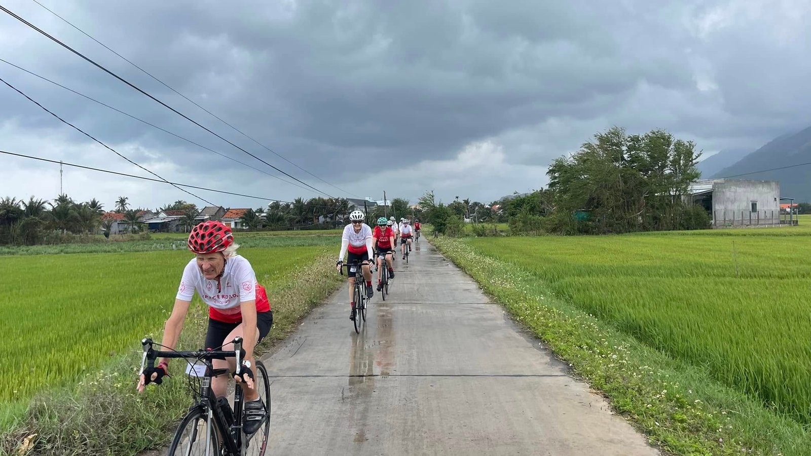 Cycling Luang Prabang Upstream Mekong River To Chiang Mai Tour 15 Days